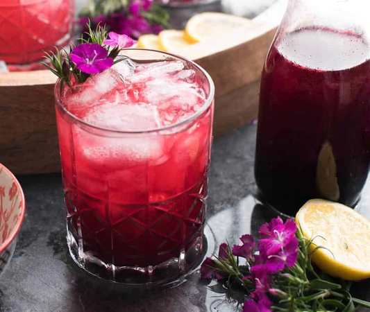 Hibiscus Lemonade Mocktail